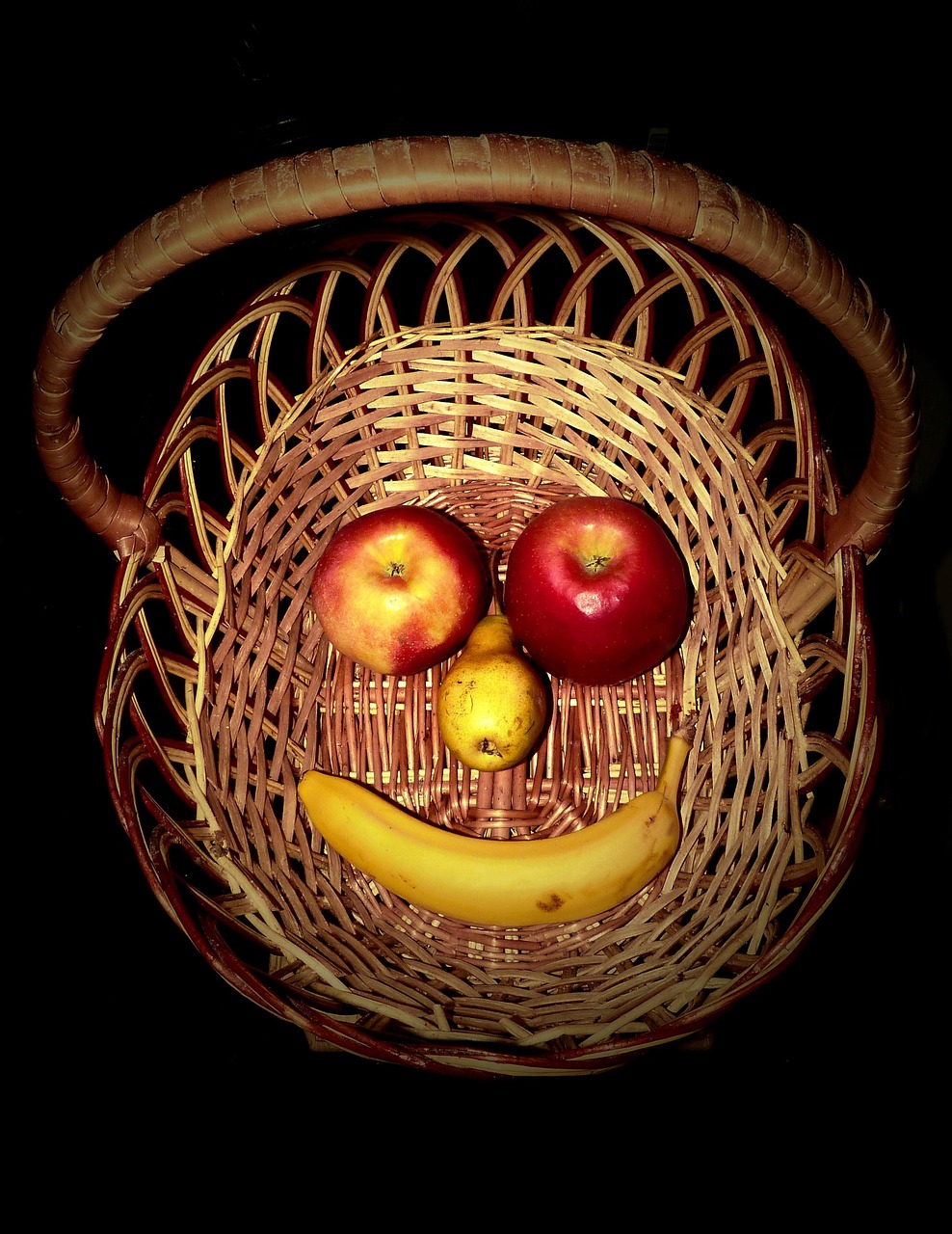 smiley, funny, smiles, basket, fruit, apples, apple, pear, banana, nose, eyes, mouth, smile